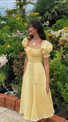 Glamouröse Outfits, A Line Prom Dress, Dress With Puff Sleeves, Prom Dresses Yellow, فستان سهرة, A Line Prom Dresses, Modest Fashion Outfits, Birthday Dresses, Looks Vintage