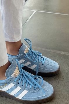 Colorful Adidas Samba Outfit, Blue Sambas Adidas Outfit, Adidas Blue Spezial, Adidas Spezial Colors, Colored Sambas, Blue Samba Adidas Outfit, Adidas Samba Colors, Light Blue Sambas, Blue Spezial Adidas Outfit