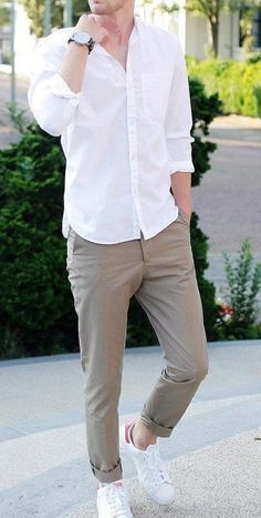 Beach Outfit Men, Mens Summer Outfits, Wedding Outfit Men, Mens Casual Outfits Summer, Men Fashion Casual Shirts, Casual Chinos, Smart Casual Style, Smart Casual Men, Mens Fashion Smart