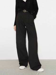 MO&Co. Women's Pinstriped Wool Pants Expertly tailored from high-quality wool, these pants offer a relaxed shape and sharp front pleats create a flattering silhouette, while the loose, wide legs provide a comfortable fit. Complete with a side seam pocket design and stylish pinstripe print. Features : - Relaxed fit, pinstripe print- Hook-and-bar and zip closure- Side seam pocket design Code: MBD4PAT015The back length of size M is 107cmMATERIALS & CARE Material: 100% WoolREMINDER: All items are me Side Seam Pocket, Wool Pants, Wide Legs, Pocket Design, Comfort Fit, Wide Leg, Trousers, Relaxed Fit, Wool