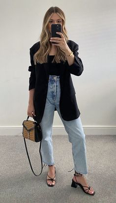 Converse Business Outfit, 40 Outfits Over 40 Chic Edgy, Casual Ladies Night Outfit, Business Mixer Outfit, Black Blazer Outfit Spring, Black Heels And Jeans Outfit, Bachelorette Brunch Outfit Guest, Look Blazer Noir, Smart Joggers Outfit Women