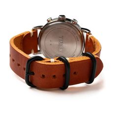 The English tan leather watch band stands out with its premium quality and timeless design. A must-have for watch lovers. Polished Nickel Hardware, Leather Stand, Nickel Metal, Leather Watch Band, Watch Lover, Black Polish, Leather Watch Strap, Leather Watch Bands, The English