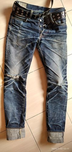 1 year wears / 1 seawash Selvedge Denim Jeans, Male Style, Mens Fashion Rugged, Hot Jeans, Vintage Jeans, Simple Outfits