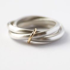 Russian Wedding Ring, Bijoux Fil Aluminium, Silver Ring Designs, Contemporary Ring, Jewellery Uk, Wedding Ring Designs, Aging Gracefully, Diy Schmuck, Contemporary Jewellery