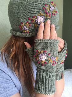 Hi everyone welcome my shop🥰 this is fabric high Quality yarn hand knitt. 45 %cotton 55%acrylic yarn.designe by me. Seeety fingerless gloves  and hat handmade embroidery. Thankyou verry much visit my shop. Ladies Hat, Winter Set, Hat Handmade, Crochet Gloves, Hat Beanie, Handmade Embroidery, Knitted Hat, Christmas Hat, Crochet Hat