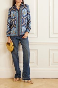 Etro has continuously reimagined its signature paisley swirls since their introduction in 1981. This shirt is made from fluid silk-twill that's patterned with contrasting motifs. Wear yours untucked with jeans. Silk Shirt Women, Twill Shirt, Built In Wardrobe, Silk Twill, Printed Silk, Silk Shirt, Shirt Women, Net A Porter, Silk Printing