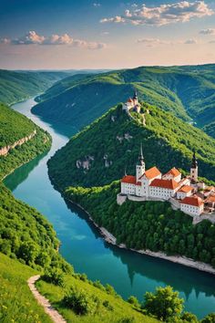 10 Must-Visit Places in Serbia for an Unforgettable Trip! Djavolja Varos, Uvac Serbia, Confusing Photos, Visit Places