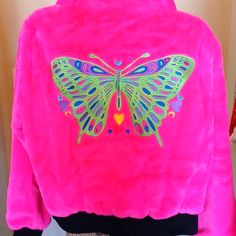 Dollskill Clubexx 2x Hot Pink Monarch Mania Faux Fur Zip Jacket With Large Hood Beautiful Butterfly Across Back. Black Waist Band And Wrist Cuffs Y2k Pink Outerwear For Fall, Trendy Winter Festival Outerwear, Trendy Pink Embroidered Outerwear, Pink Long Sleeve Outerwear For Festivals, Trendy Long Sleeve Festival Outerwear, North Face Jacket Women's, Teddy Bear Jacket, Urban Outfitters Men, Bear Coat