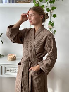 "Waffle Hand Made Kimono style Bathrobe Wrap yourself into the most comfortable robe ever. Breathable, high-quality, cosy, and sustainable. Perfect as a gift for any occasion. Made from 100% pure organic Netherlandish cotton. Oeko-Tex Standard 100 Certified ® Enjoy the spa feeling at home! * Soft and comfortable * Absorbent and quick drying * Lightweight and breathable * Durable * Hypoallergenic * 100% cotton waffle  * Easy garment care SIZING Bathrobes are designed for a loose fit: S/M:  - total length (center back length) - 115 cm/45\"; - bust - 60 cm/23.6\"; L/XL:  - total length (center back length) - 115 cm/45\"; - bust - 66 cm/26\"; Models wearing size S/M Girl height 5'61 /168cm C O L O R S: We have a wide selection of colors: https://www.etsy.com/shop/KajStore?ref=seller-platform-m Robe For Her, Bathrobe Aesthetic, Feeling At Home, Robe For Women, Women Robe, Mode Kimono, Women's Robe, The Embrace, Aesthetic Coffee