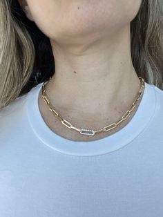 "➣ High quality 14K Yellow Gold Paperclip Necklace With One Diamond Link 0.30 Carat , 17\", Diamond Paperclip Chain, Real Gold Bracelet, Women  ➣ MATERIAL: 14K Two Tone  ➣ Closure: Lobster claw   ➣ Solid / Hollow: Hollow  ➣ Weight: 6.20g  ◈ Please note that weights are approximate.  ➣ If you need a specific length, please message us.  Explore more gold chains https://www.etsy.com/shop/MarinaMJewelry?ref=seller-platform-mcnav&search_query=gold+chain  ➣ SHIPPING: ◈ We always offer domestic FREE SHIPPING via USPS first class (3-5 business days)  ◈ We ship internationally, shipping costs are shown at checkout.     Please be aware that the buyer is responsible for any international customs & duties. ◈ Orders shipped from NYC usually within 24-48 hours from receiving payment.   ◈ All orders are Affordable Everyday Jewelry With Paperclip Chain, Luxury Paperclip Chain Charm Necklace For Women, Luxury Classic Paperclip Chain Jewelry, Luxury Everyday Necklace With Paperclip Chain, Classic Luxury Jewelry With Paperclip Chain, Luxury Paperclip Necklace For Women, Luxury White Gold Jewelry With Paperclip Chain, Oval Link Chain Necklace For Anniversary, Anniversary Jewelry With Rectangular Link Cable Chain