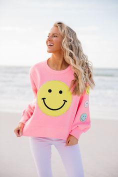 Our HAPPY FACE PULLOVER is sure to put a smile on your face as well! The sleeves are embellished with small smiley faces and the buttery soft fabric will make you want to keep this top on forever! Coming in many color options, this top will definitely be a staple in your closet! Product Details: Soft and lightweight material Cropped style Rounded neckline Hand wash only True to size Model is 5’7 and is wearing a size small. Fuzzy Cardigan, Smiley Faces, Smile On, Oversized Pullover, Rounded Neckline, Happy Face, Cropped Style, Large White, Neon Pink