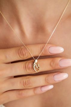 14K Gold Mother Child Necklace - Gift for New Mother - Newborn Baby - Gold Baby Gift