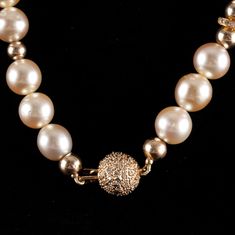 18k Yellow Gold Cultured Round Pearl Diamond Gold Bead Necklace .40ctw 57.9gMetal Information: 18k Yellow GoldTotal Weight: 57.9gNecklace Width: 11.6mmNecklace Length: 22"Stone InformationMain StoneGem Type: PearlShape: Round (11.6mm - 8.1mm)Color: CreamClarity/Quality: AANumber of Stones: 47Accent StoneGem Type: DiamondShape: Single Round (1.0mm)Color: IClarity/Quality: I1Carat Weight: .005ctNumber of Stones: 80Total estimated ctw (carat total weight): .40ctwEstimated Retail Price: $3910.00OUR Luxury Gold Beads Necklace For Formal Occasions, Luxury Gold Beaded Formal Necklaces, Luxury Gold Beaded Necklaces For Formal Occasions, Luxury Formal Gold Beaded Necklaces, Formal Yellow Gold Beaded Necklace, Formal Gold Beaded Necklaces, Luxury Yellow Gold Beaded Necklace For Formal Occasions, Luxury Yellow Gold Beaded Necklaces For Formal Occasions, Elegant Gold Beads Necklace For Anniversary