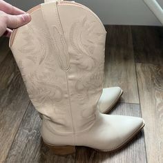 Never Worn Cowboy Boots Girl Shoes, Shoes Heels Boots, Cowboy Boots, Shoes Women Heels, Heeled Boots, Cowboy, Shoes Heels, Women Shoes, Cream