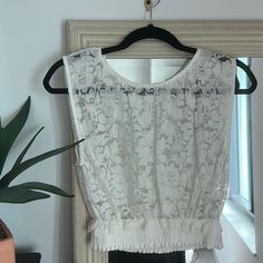 Nwt Zara White Lace Sleeveless Blouse Top (Medium) - New With Tags, Great Condition! - Size: Medium - Colors: White - Material: 100% Polyester When Lying Flat, Approximately 18 Inches Across Pit To Pit And 17.5 Inches Long. Chic Sleeveless Lace Crop Top, Elegant Sleeveless Crop Top With Lace, Elegant Sleeveless Lace Crop Top, Elegant Sleeveless Crop Top For Day Out, White Sleeveless Lace Crop Top, Chic Lace Vest Top, Sleeveless Lace Crop Top For Party, Sleeveless Lace Camisole For Day Out, Sleeveless Lace Casual Crop Top