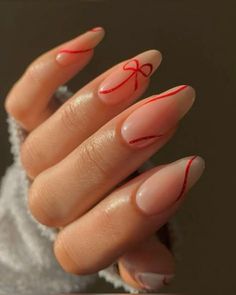 Megan Moroney Nails, Minimalist Holiday Nails, Kutek Disney, Red Christmas Nails, Nagel Tips, Christmas Nails Easy, Red Nail, Festival Nails, Xmas Nails