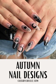 Discover gorgeous autumn nail designs that will make your fall wardrobe pop. These fall nail inspiration range from intricate designs to minimalist styles, perfect for any autumn celebration and gathering. Find your ideal fall nail style and get ready to shine this season! Autumn Celebration, Chrome Nail Polish