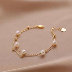 Luxury Delicate Pearl Chain Bracelet, Luxury Gold Pearl Jubilee Bracelet, Handmade Cute Pearl Bracelet, Luxury Dainty White Pearl Bracelet, Affordable Elegant Pearl Drop Bracelets, Luxury Dainty Bracelet With Pearl Chain, Luxury Gold Pearl Bracelet With Pearl Charm, Pola Manik, Air Tawar