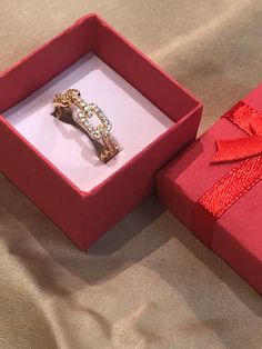 *GIFT BOX INCLUDED!* This beautiful 18K gold chain link cubic zirconia ring is adjustable with an 18K gold plating covering a high quality copper. This adjustable 18K Gold Chain Link Cubic Zirconia Ring is 6mm in width and 4mm in thickness. We ship this ring the same business day to ensure a fast delivery. Thank you for choosing Humble Legends! :) Elegant Cubic Zirconia Chain Ring Gift, Gold Plated Tarnish Resistant Chain Ring As Gift, Gold Cubic Zirconia Chain Ring, Gold Chain Ring For Gift, Elegant Gold Chain Ring With Cubic Zirconia, Elegant Gold Cubic Zirconia Chain Ring, Elegant Gold Plated Chain Ring For Gift, Elegant Gold Plated Chain Ring As Gift, Gold Cubic Zirconia Chain Promise Ring