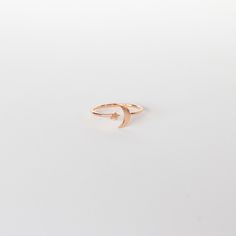 Crescent Moon Star Ring Celestial Style Rose Gold Round Rings, Celestial Rose Gold Rings With Moon Phase, Rose Gold Celestial Rings With Moon Phase, Moon Star Ring, Crescent Moon And Star, Crescent Moon Ring, Jewelry Star, Sugar Rose, Moon And Star Ring