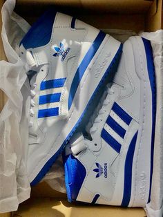 Hello 17, Blue Adidas Shoes, Basket Adidas, Adidas Aesthetic, Adidas Forum Mid, Adidas Forum, Shoe Inspo, Swag Shoes, Cute Simple Outfits