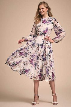 Yumi Kim Serenade Wedding Guest Dress #wedding #weddingdress #affiliate Garden Wedding Outfit Men, Wedding Outfit Men Guest, Garden Wedding Outfit, Berlin Mode, Plus Size Wedding Guest Dresses, Races Outfit, Wedding Outfit Men