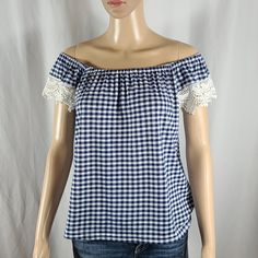 Women's Size Medium. Approximate Lay Flat Measurements: 18.5" Pit To Pit & 18.5" Long. Excellent Condition. Nwt. Lace Sleeves, Blue Plaid, Lay Flat, White Lace, Off Shoulder, Blue White, Blue And White, Blue Color, Womens Sizes