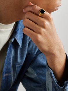 David Yurman's signet ring is set with onyx bordered by smooth yellow gold. Clean-lined and minimalist, it's easy to incorporate into your daily stack. Bamford Watch, Signet Ring For Men, Onyx Signet Ring, David Yurman Ring, Diamond Signet Ring, Ralph Lauren Blazer, Silver Signet Ring, Workout Essentials, Gold Signet Ring