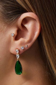 Our Jon Richard green drop earrings are a must-have in your jewellery box this season. Featuring cubic zirconia crystals in a single stone setting, this simple and elegant design will add a touch of sparkle to any outfit. These earrings can be worn separately or layered with other pieces. Presented in a beautiful Jon Richard gift box, these earrings are the perfect gift for yourself or a loved one. Oasis Fashion, Pierced Jewelry, Single Stone, Stone Setting, Jewellery Gift, Sunglasses Sale, Sunglasses Shop, Fit N Flare Dress, Boots For Sale