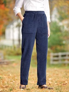 Our Washed Corduroy Pants Are Incredibly Soft and Tailored for Comfort Trouser Pants Women, Women Pants, Loose Pants, Tapered Pants, Type Of Pants, Pull On Pants, Belleza Natural, Corduroy Pants, Trouser Pants