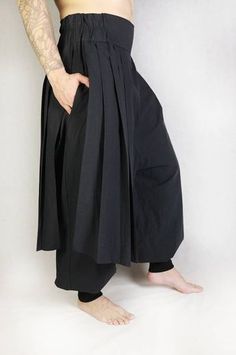 Stretch Cotton Ankle-length Harem Pants, Boxy Fit Cotton Bottoms For Work, Black Wide-leg Harem Pants With Side Pockets, Stretch Cotton Ankle-length Pants, Stretch Cotton Ankle-length Bottoms, Baggy Cotton Wide Leg Pants For Fall, Cotton Stretch Wide-leg Bottoms, Stretch Cotton Wide-leg Pants, Black Cotton Harem Pants For Fall