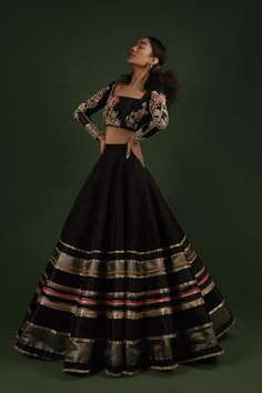 Black Chaniya Choli For Navratri, New Trend Lehenga Designs, घाघरा चोली, Indian Frocks, Indowestern Gowns, Creative Dress, Lehenga Designs Simple, Lehnga Dress