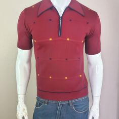 Vintage 1960s 70s Textured Shirt Woven Red Italy Polo Leonardo Strassi Mens Size Small Measurements (Laying Flat): Length: 27" (Top To Bottom) Chest: 19" (Armpit To Armpit) Shoulders: 16" Sleeves: 5.5" (Pit To Cuffs) Conditon Is New And Was Never Worn. It Is Flawless And Sewn To Perfection. Please Review The Photos. Red Short Sleeve Top With Retro Print, Red Retro Print Short Sleeve Top, Red Collared Top With Retro Print, Retro Fitted Red Shirt, Fitted Retro Red Shirt, Retro Red Fitted Shirt, Textured Shirt, Shirts Vintage, Flight Jacket