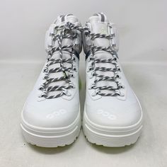 Nike ACG Zoom Gaiadome GoreTex White Boots, Size 8.5 BNIB DD2858-100 | eBay Nike Acg, White Boots, Brands Outlet, Gore Tex, Shoes Mens, Athletic Shoes, Men's Shoes, Mens Accessories, Shoe Accessories