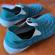 Size 8 Teal Blue Casual Walking Shoes For Spring, Casual Blue Walking Shoes For Spring, Blue Slip-on Walking Shoes For Spring, Comfortable Blue Walking Shoes For Spring, Comfortable Blue Spring Walking Shoes, Casual Blue Walking Shoes With Flat Heel, Comfortable Blue Walking Shoes With Flat Heel, Comfortable Blue Leather Walking Shoes, Comfortable Flat Blue Walking Shoes