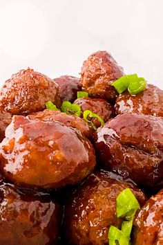 Baked Meatballs in Oven, also known as BBQ and Grape Jelly Meatballs or Baby Shower Meatballs, are a simple and easy appetizer that everyone loves. Grape Jelly Meatballs, Meatball Bake