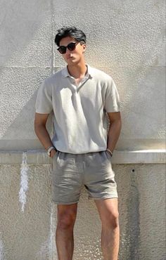 Men Style 2023 Summer, Summer Outfits For Men 2023, Men’s Cargo Outfit, Mens Italy Outfit, Men’s Summer Fashion Europe, Men’s Italy Outfits, Boys Vacation Outfits, Summer Outfit Men 2023, Summer Men Outfit 2023