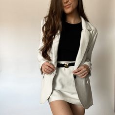 Minimal. Sophisticated. Sleek. Easy Pieces To Mix + Match With Your Fav Wardrobe Essentials Or To Be Worn As A Set To Make A Timeless Statement. Featuring: Off White/Light Stone Beigey/Grey Color Shoulder Pads Notched Lapel On Blazer Single Button Enclosure On Blazer Flap Pockets On Blazer Zipper Back Enclosure On Skirt Front Pockets On Skirt Woven Lined Size & Fit: Oversized Relaxed Fit On The Blazer. Skirt Runs Slightly Big. Model's Measurements: Height: 5'4" Bust: 34 Waist: 26.5 Hips: 36.5 Si Skirt And Blazer Outfit Business, Sleek White Office Blazer, Sleek White Blazer For Semi-formal Occasions, Structured Outfits, Skirt And Blazer Outfit, Blazer Skirt Outfit, Blazer With Skirt, Off White Skirt, Female Suits