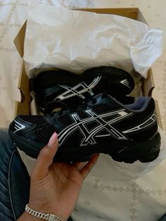 Fall, nail, Asics, outfit, women, inspo, aesthetic, motivation, minimalist, nail inspo, fall nail, sneaker, sale, fashion, ootd Black Asics Shoes, Asics Shoes Black, Asics Gel 1130 Women Outfit, Asics Gel 1130 Outfit Woman, Black Asics Outfit, Acisis Shoes, Asics Aesthetic, Asics Outfit, Oakley Shoes