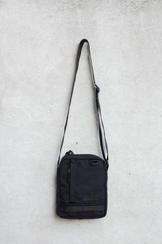 Anti-theft Rectangular Shoulder Bag For Everyday, Rectangular Shoulder Bag With Anti-theft Pocket For Everyday, Rectangular Shoulder Bag With Ykk Zipper For Outdoor Use, Rectangular Shoulder Bag With Ykk Zipper For Daily Use, Functional Shoulder Bag With Anti-theft Pocket For Daily Use, Functional Shoulder Bag With Anti-theft Pocket For Everyday Carry, Practical Everyday Bag With Anti-theft Pocket, Casual Shoulder Bag With Anti-theft Pocket For Everyday, Practical Shoulder Bag With Cell Phone Pocket For Everyday