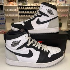 Size 10 - Jordan 1 Retro Og High Stage Haze Original Box Included Ships Same/Next Day High Top Shoe, Jordan Grey, Athletic Shoe, Sneaker Games, Jordans For Men, Jordan 1 Retro, Retro Look, Air Jordan 1, Top Shoes