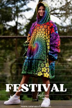 Blanket Jacket, Hooded Blanket, Sweater Jacket, Big Hoodies, Hooded Sweatshirts, Casual Outfits, Hoodie Oversize Rainbow Flower