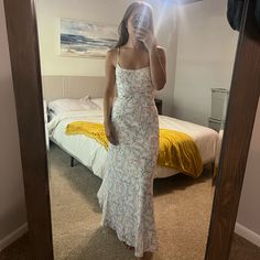 A Stunning Floral Maxi Dress From Princess Polly. Brand New With Tags. Dresses Princess Polly, Dresses Princess, Princess Polly Dresses, Polly Dress, Floral Maxi, Princess Polly, Floral Maxi Dress, Princess Dress, Pink White