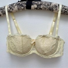 Cream Lace Strapless Balconette Bra With Removable Padding And Straps Agent Provocateur Size 32b Never Worn Balconette Bras, Hot Pink Bra, Garter Skirt, Future Wardrobe, Floral Bra, Blue Bra, Lace Strapless, Balconette Bra, Black Bra