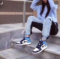 Jordan 1 Obsidian Outfit Women, Jordan 1 Outfit Women Winter, Nike Air Jordan 1 Obsidian, Jordan Obsidian, Tenis Jordan, Air Jordan Outfit, Nike Air Force 1 Sage Low