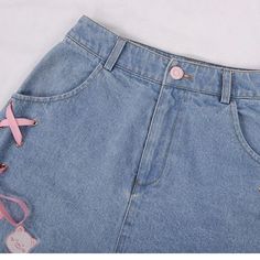 Product information: Color: blue Waist type: high waist Style type: temperament commute Fabric name: denim Main fabric composition: Cotton Pants type: loose type Size: Note： 1. Asian sizes are 1 to 2 sizes smaller than European and American people. Choose the larger size if your size between two sizes. Please allow 2-3cm differences due to manual measurement. 2. Please check the size chart carefully before you buy the item, if you don't know how to choose size, please contact our customer service. 3.As you know, the different computers display colors differently, the color of the actual item may vary slightly from the following images. Packing list: Shorts*1 Product Image: Style Kawaii, Baggy Shorts, Pant Trends, Denim Pants Women, European Women, Pull Sweat, Mini Shorts, Type Of Pants, Style Classique