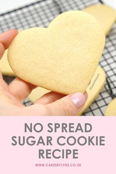 No Spread Sugar Cookie Recipe - Sugar Biscuit Recipe Recipe For Cookies To Decorate, Sugar Cookie For Royal Icing, Fondant Cookies Recipe, How To Decorate Biscuits, Icing For Butter Cookies, Iced Biscuits Recipe, How To Make Fondant Cookies, Fondant Topped Cookies, Cookie With Fondant