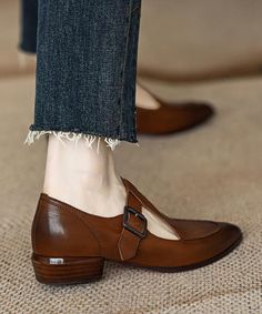 Boho Brown Sheepskin Splicing Buckle Strap Flats ShoesMade of:-Sheepskin Upper.-Rubber sole-Genuine Leather cushioned insole.1.18"/3cm Heel Strap Flats, Leather Cushion, Flats Shoes, Free Giveaway, Capsule Wardrobe, Rubber Sole, Shoes Flats, Genuine Leather, Buckle