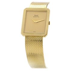 Piaget Ladies 18 Karat Yellow Gold Watch Metal Weight: 66.3 Grams Piaget Watch, Capsule 2023, Boho Watch, Pineapple Water, Foundation Sponge, Watch Women's, Gold Watches Women, Amazing Watches, Fashion Watch