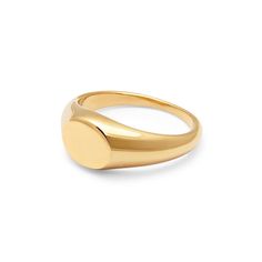 Your new everyday favorite, the mini signet ring in gold will add the final touch to all your looks. Simple and sophisticated, this ring can be worn day and night, solo or layered! Stainless steel ring with gold plating. Preserve the elegance of your jewelry by avoiding direct contact with perfumes, body lotions, hairspray, and other chemicals. Always remove your jewelry before going to bed, bathing, showering, swimming, or engaging in physical activities like cleaning or gardening. Protect your pieces from extreme temperatures and humidity, and ensure they are not exposed to direct sunlight. After each use, clean your jewelry with a soft cloth and store it in an airtight jewelry box to maintain its luster and quality. September Birthstone Jewelry, Skyfall, Stainless Steel Ring, Jewelry Ring Box, Pearl Jewellery Earrings, Men's Jewelry Rings, Jewelry Outfit, Mens Gold, Evil Eye Jewelry